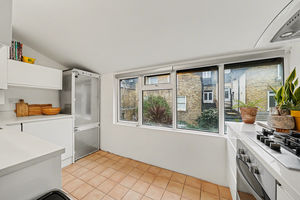 Photo 7- click for photo gallery